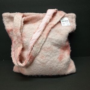 Free people tote & scarf set